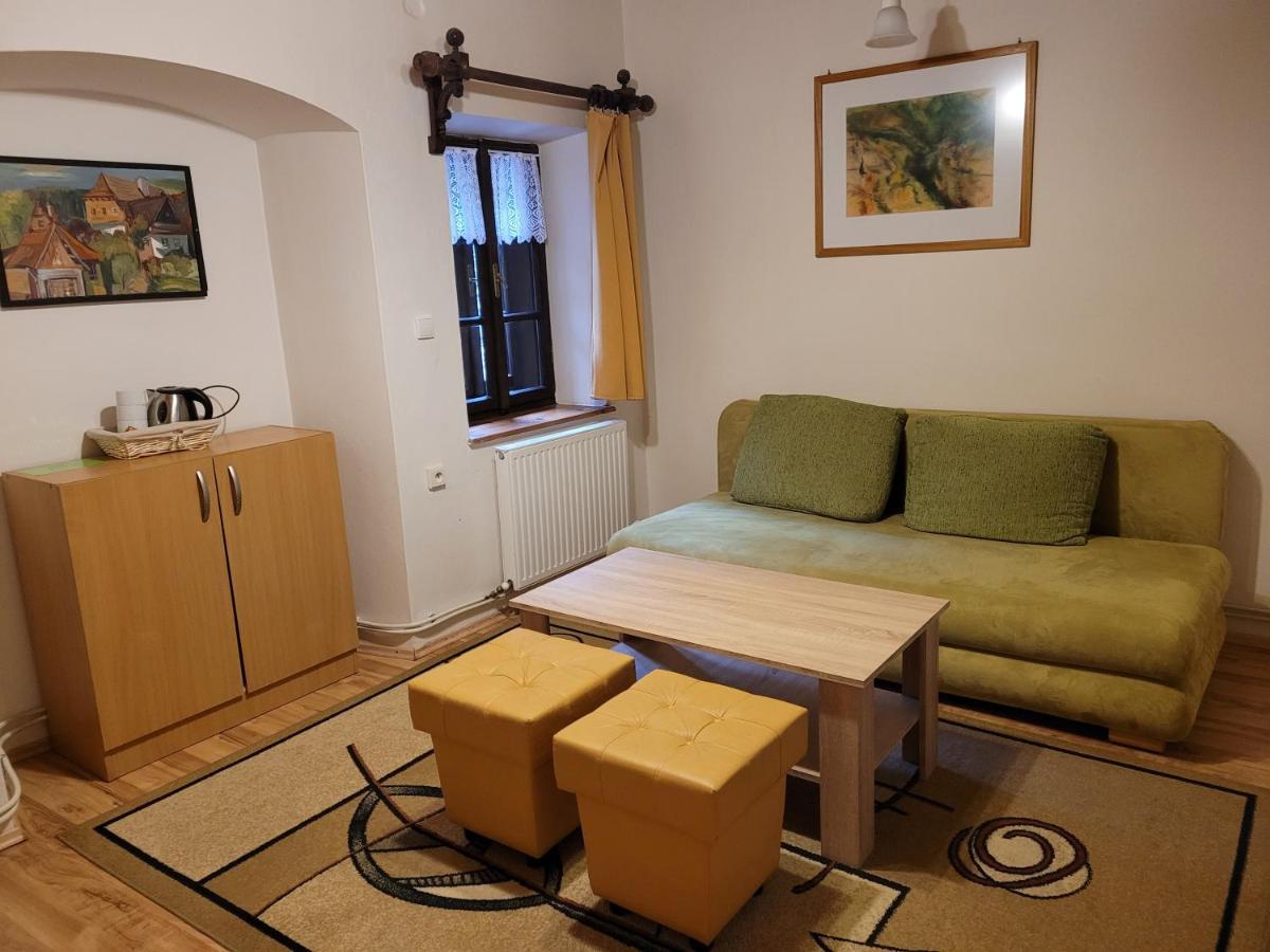 Penzion Klopacka Špania Dolina Buitenkant foto