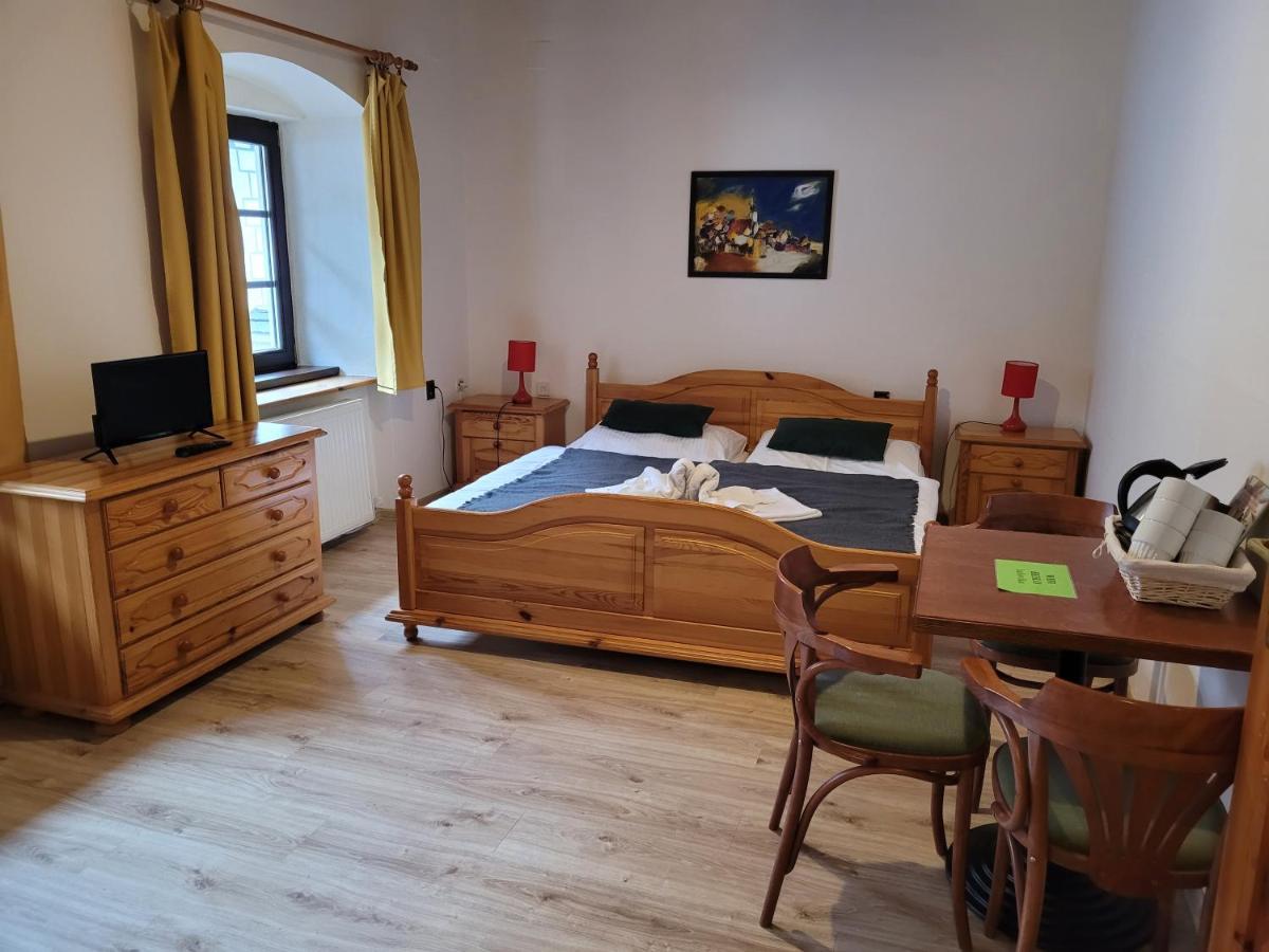 Penzion Klopacka Špania Dolina Buitenkant foto