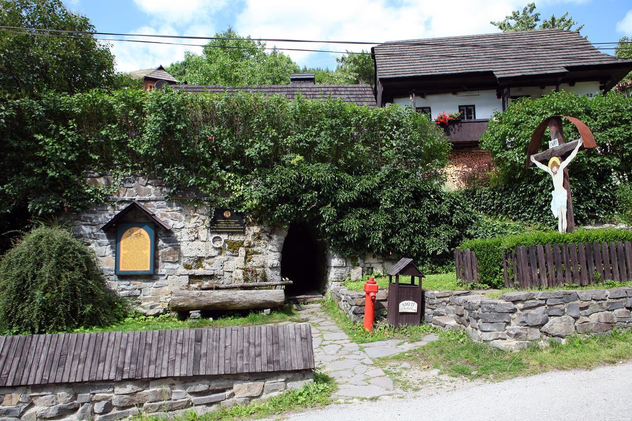 Penzion Klopacka Špania Dolina Buitenkant foto
